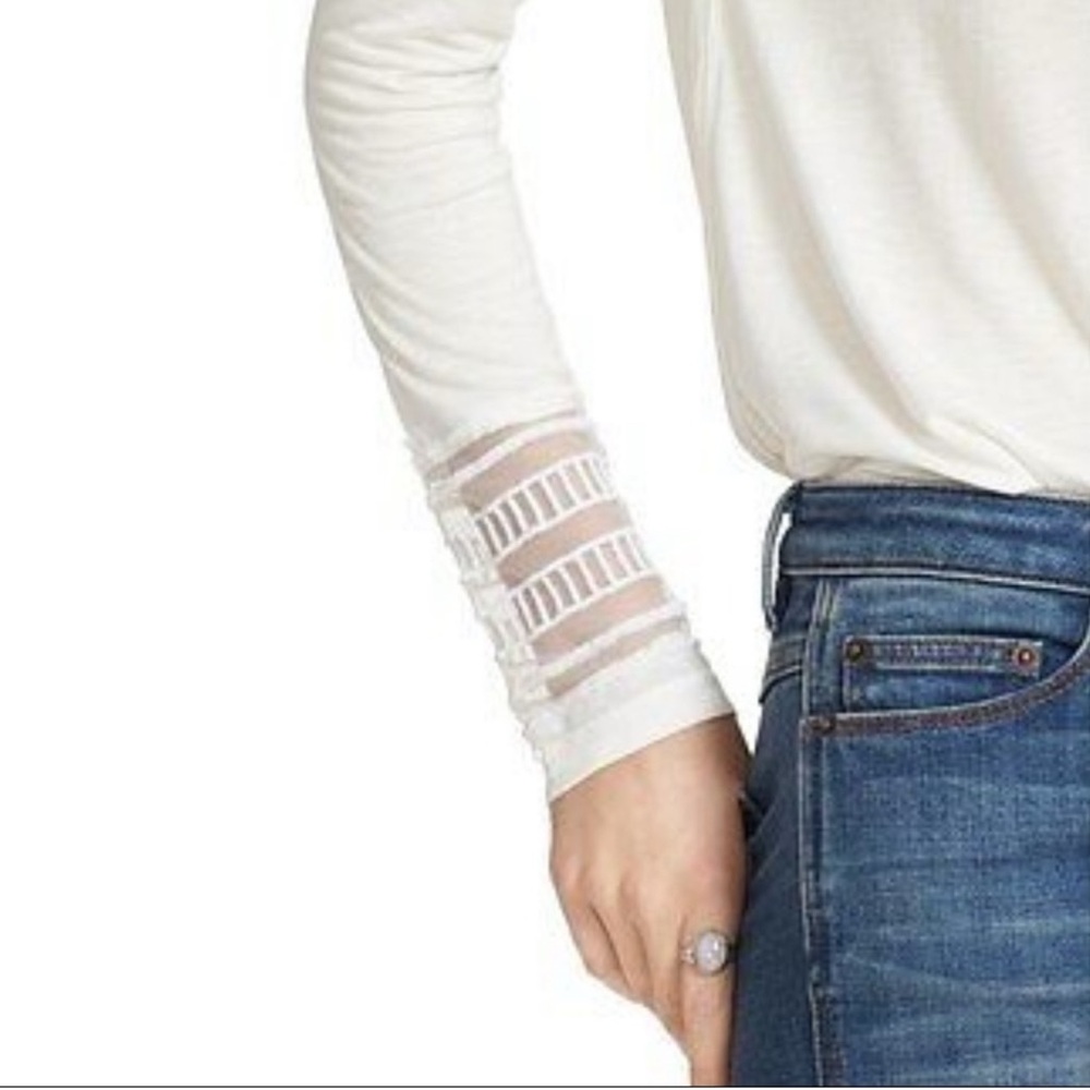 FREE PEOPLE ROXIE TEE 🚨 weekend sale - Picture 5 of 7